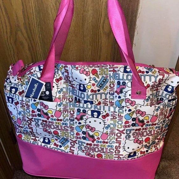 Hello Kitty Pink & White Duffle Bag - Carry On/Overnight Travel Tote NWT - Picture 14 of 16